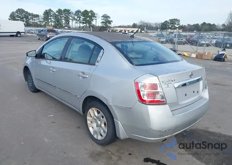 2010 Nissan Sentra 2.0S z USA, uszkodzony, nr VIN 3N1AB6AP8AL628036
